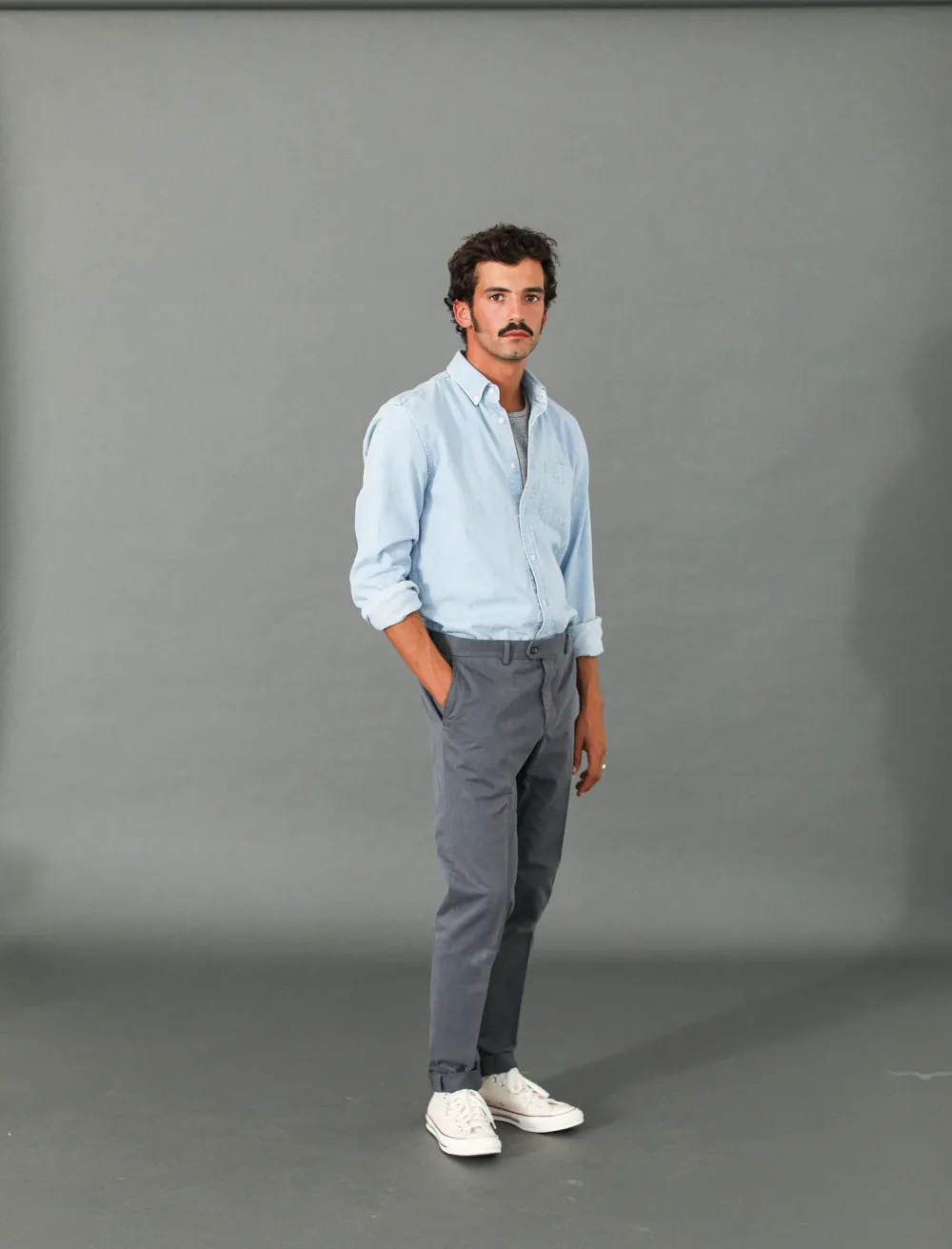 Drapeau Noir Chino Ajusté Gris Dark Grey Fashion