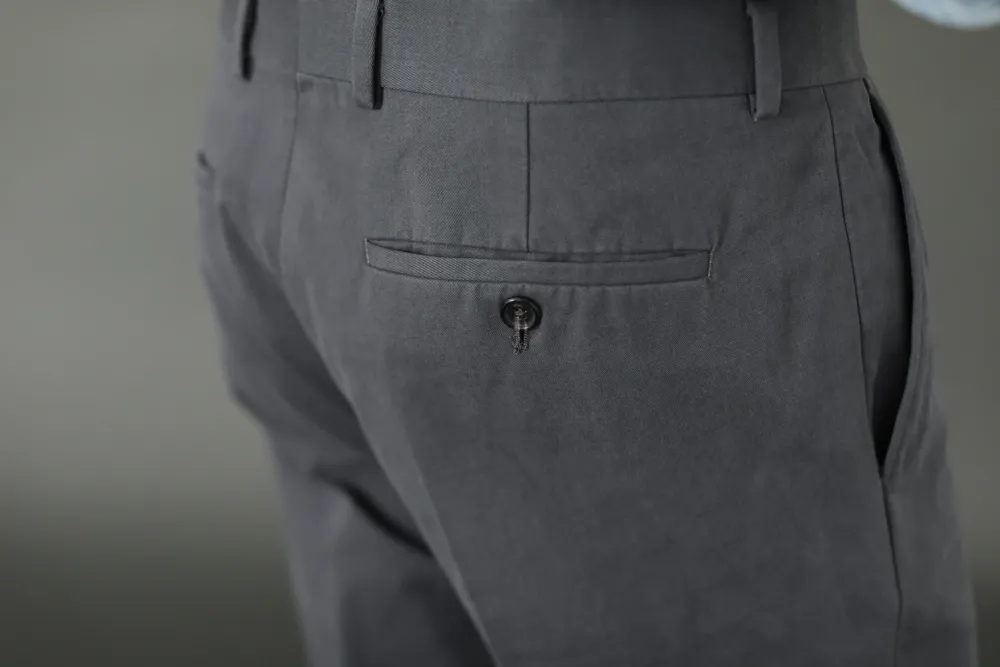 Drapeau Noir Chino Ajusté Gris Dark Grey Fashion