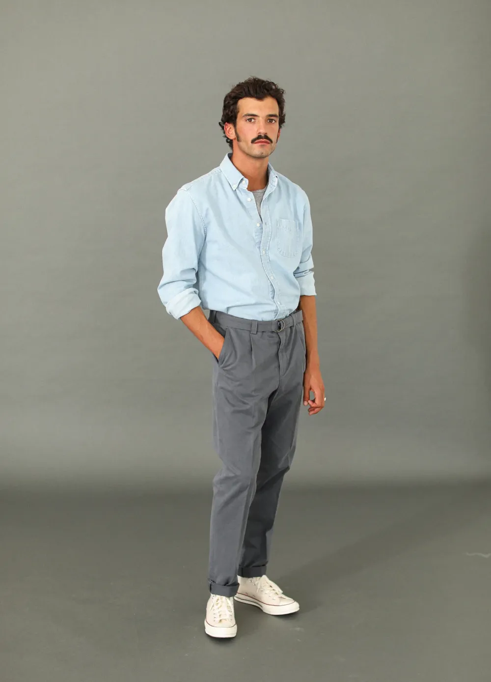 Drapeau Noir Chino Militaire à Pince Gris Grey Hot