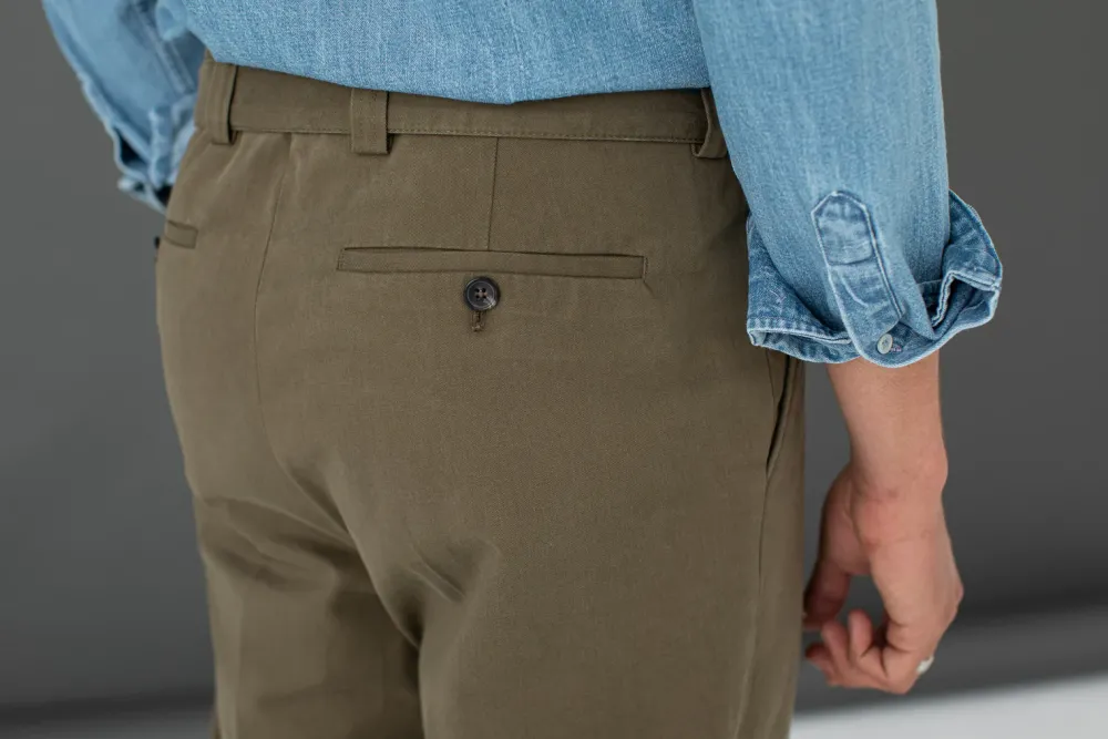 Drapeau Noir Chino Militaire à Pince Khaki Shop