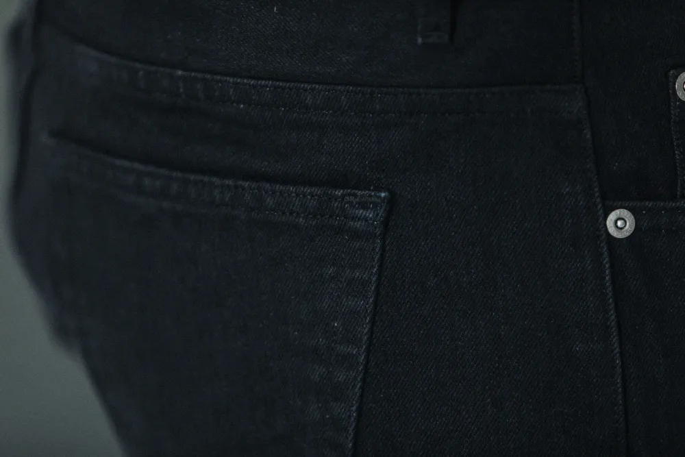 Drapeau Noir Jean Selvedge - Tapered Fit Noir Clearance