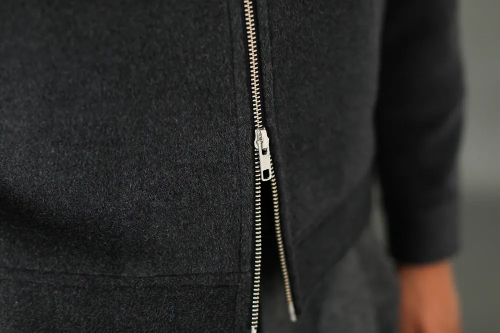 Drapeau Noir Veste Laine & Cachemire e Gris Outlet